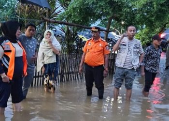 Wabup Suharsih Igirisa Tinjau Langsung Kondisi Warga yang Terdampak Banjir