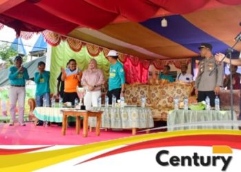 Bupati Pohuwato Buka Turnamen Sepak Bola Transmigrasi Cup 2024 di Desa Kalimas