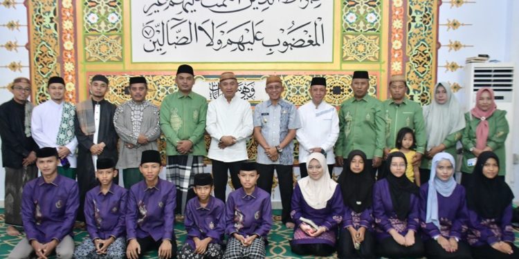 Resmi Lepas 11 Kafilah ke Ajang STQH Provinsi Gorontalo, Begini Pesan Bupati Pohuwato