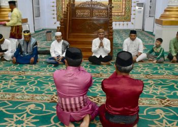 Bupati Saipul Hadiri Doa Awal Tahun Muharram 1447 H di Masjid Agung Baiturrahim Pohuwato