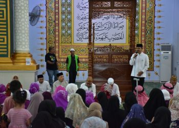 Sekda Pohuwato Serahkan Kembali 60 Jemaah Haji ke Keluarga, Satu Masih Jalani Perawatan
