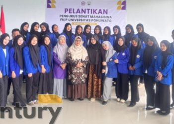 Resmi Lantik Senat Mahasiswa FKIP UNIPO, Dekan Rusni Djafar : Jaga Nama Baik Almamater