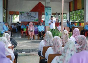 Wabup Iwan Silaturahmi serta Beri Pembinaan ke CS di Lingkungan DLH Pohuwato