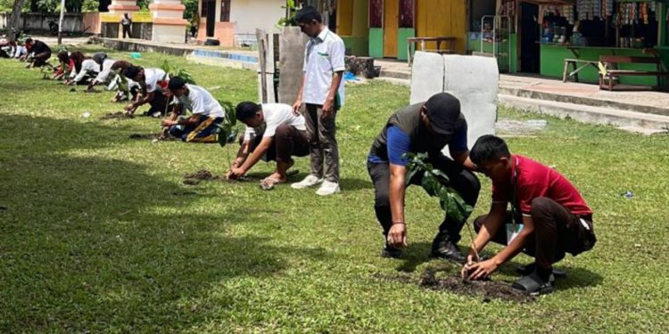 Hijaukan Bumi Panua, 75 ‘Guardianship’ Tutup PPI Patriotic Adventure dengan Penanaman Pohon Massal