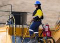 Melepas Bayang PETI: Kisah Felni Ruiba, Putri Lokal Pohuwato yang Kini Taklukkan Alat Berat di Pani Gold Mine