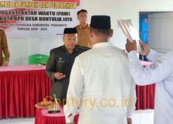 Camat Duhiadaa Lantik Amrun Majiji sebagai PAW Anggota BPD Buntulia Jaya