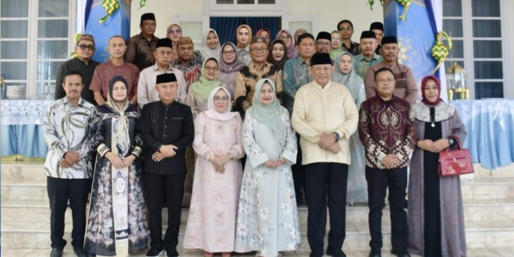 Momentum Idulfitri, Bupati Pohuwato Jalin Silaturahmi dengan Gubernur Gorontalo