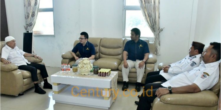 Bupati Pohuwato Terima Silaturahmi Kepala Kantor Pajak Marisa