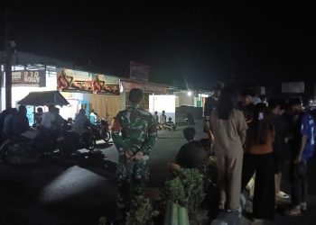Babinsa Kodim 1313/Pohuwato Pererat Silaturahmi Lewat Nobar Piala Dunia 2026
